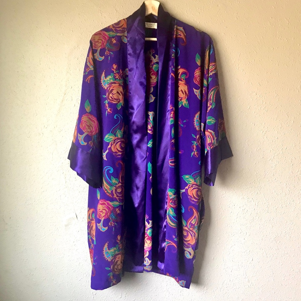 Vintage Victoria’s Secret Robe